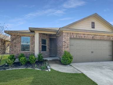 Main picture of 14105 Fallsprings Way