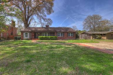 Main picture of 3510 Bankhead Ave