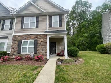Main picture of 706 Whitetail Creek Way
