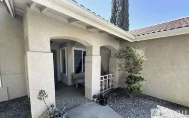 Main picture of 873 E Julia Way