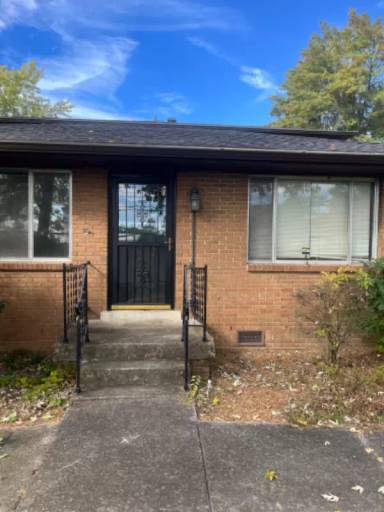 Main picture of 250 Donna Dr