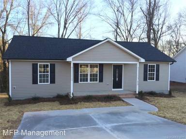 Main picture of 423 Echo Ave