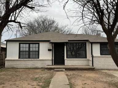 Main picture of 2623 2nd St
