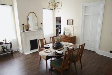 Main picture of 224 E Gwinnett St