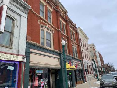 Main picture of 226 W Michigan Ave