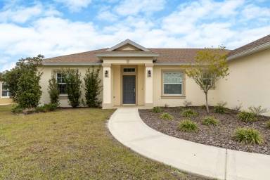 Main picture of 9151 SE 48th Court Rd
