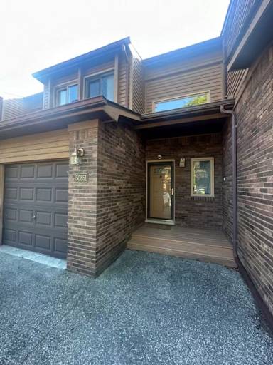 Main picture of 50851 Marsha Ln