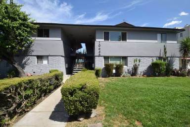 Main picture of 10645 Valley Spring Ln