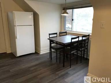 Main picture of 727 Orchard Ave