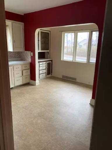 Main picture of 1218 Lincoln Ave