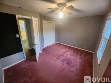 Main picture of 1219 Hillside Dr