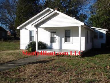 Main picture of 415 E Oakwood Ave