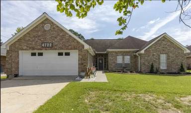 Main picture of 4722 Old Oak Dr