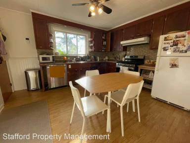 Main picture of 64 Seager St