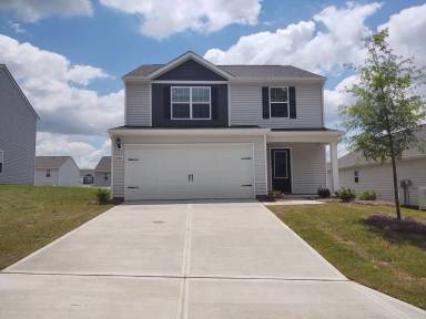 Main picture of 3165 Maple Ridge Dr