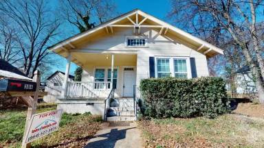Main picture of 304 Shaw St