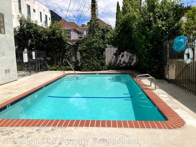 Main picture of 114 S Gramercy Pl