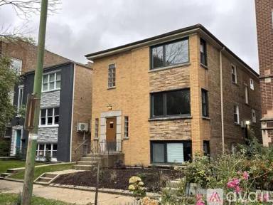 Main picture of 2748 W Winnemac Ave