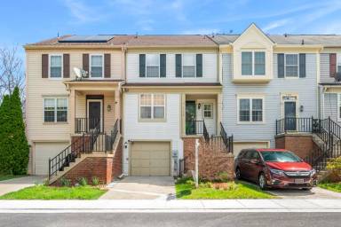 Main picture of 7123 Gresham Court West - 1