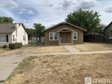Main picture of 1602 8th Ave