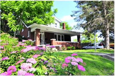 Main picture of 224 S Kansas St