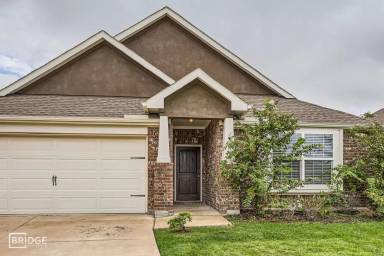 Main picture of 6129 Fall Creek Dr