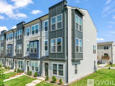 Main picture of 1955 Robin Hill Ln