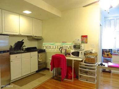 Main picture of 529 Beacon St