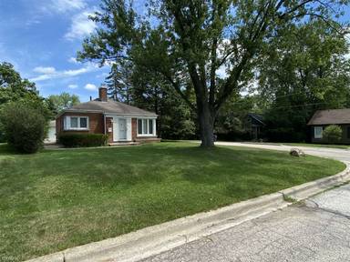 Main picture of 767 Prairie Ave