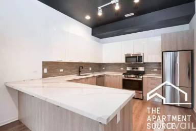 Main picture of 2550 S Wabash Ave