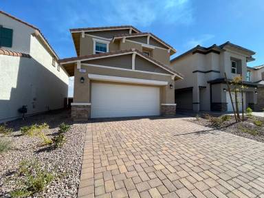 Main picture of 405 Larksong Ave