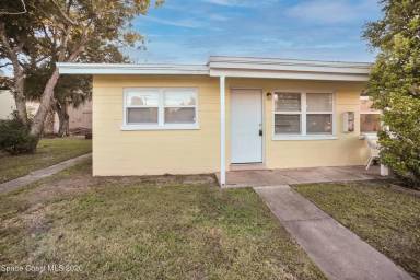 Main picture of 1420 Avocado Ave