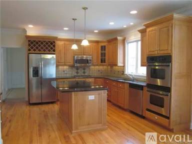 Main picture of 6 Carla Dr
