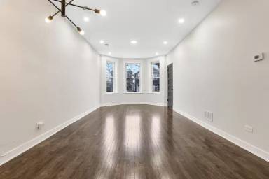 Main picture of 1707 N Harding Ave