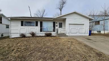 Main picture of 1112 Cheyenne Rd NW