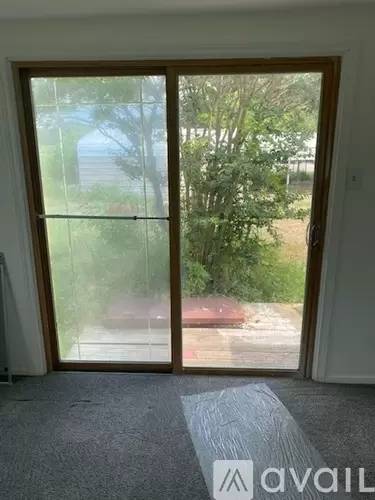 Main picture of 8798 Crestview Estate Rd