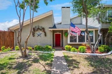 Main picture of 2029 Whippoorwill Ln