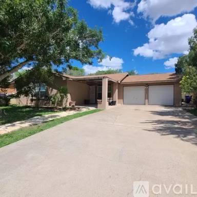 Main picture of 1003 Beverly Dr