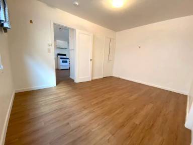 Main picture of 554 Lighthouse Ave
