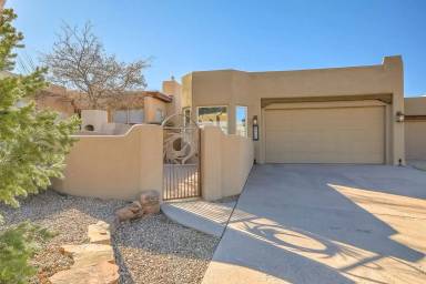 Main picture of 6211 Sedona Dr NE