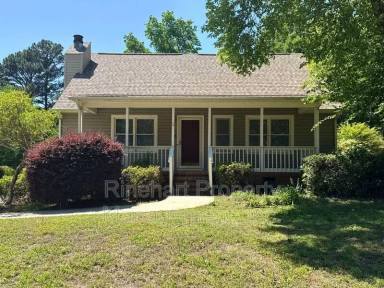 Main picture of 2083 Ridgecrest Rd