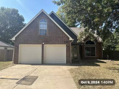 Main picture of 6302 S Cedar Pl