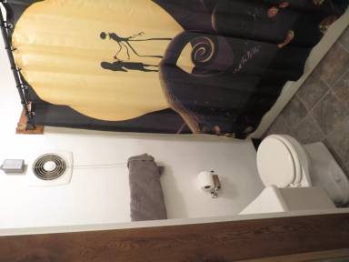 Main picture of 108 W Vine St