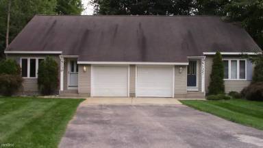 Main picture of 15130 Snowberry Ct