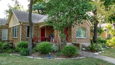 Main picture of 3102 Wheeler St