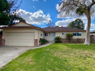 Main picture of 5295 N Callisch Ave