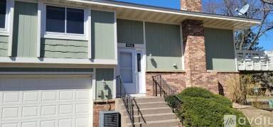 Main picture of 6921 Macbeth Cir
