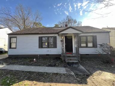 Main picture of 3581 Fairmont Ave