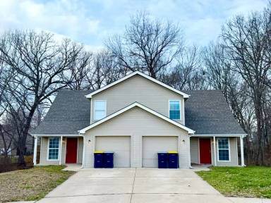 Main picture of 8914 NE 73rd Ct