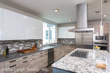 Main picture of 3646 7th Ave